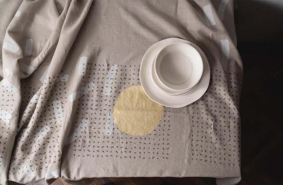 BOJA beige tablecloth - Image 2
