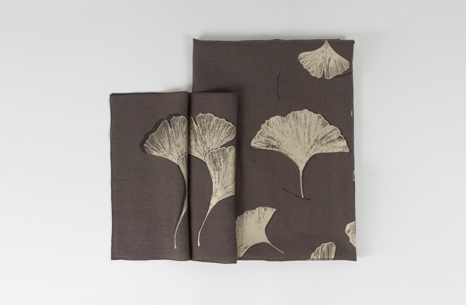 GINKGO taupe tablecloth + napkins - Image 3