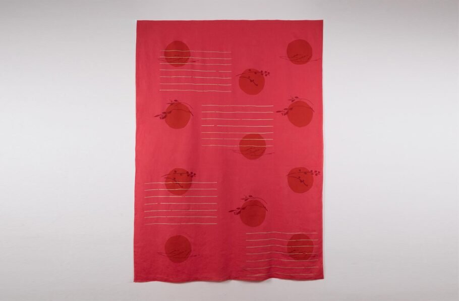 MARA coral tablecloth + napkins - Image 5
