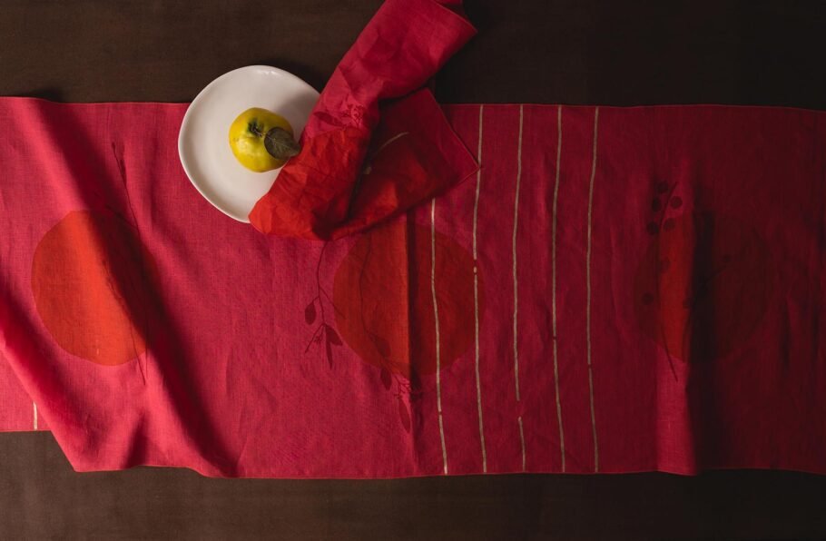 MARA coral table runner - Image 2