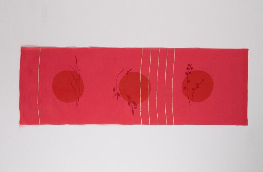MARA coral table runner - Image 5