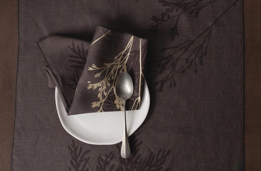 MILA taupe table runner - Image 2